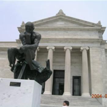 "The Thinker" in front of Cleveland Museum of Art