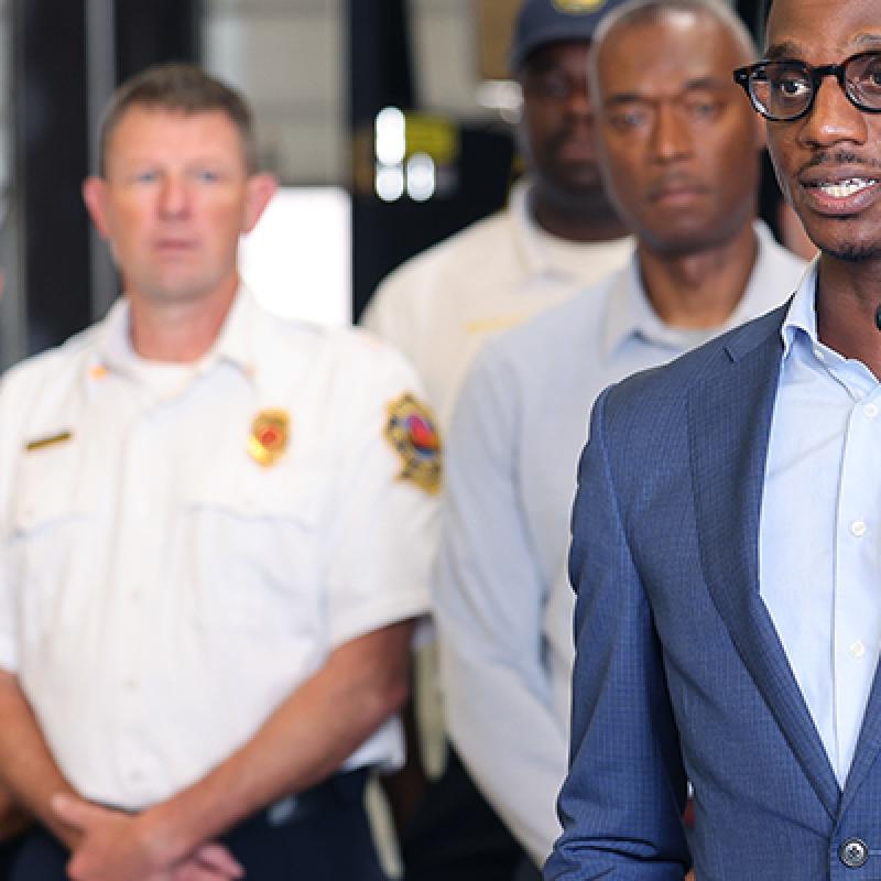 Mayor Bibb Speaks at Cleveland Fire Presser