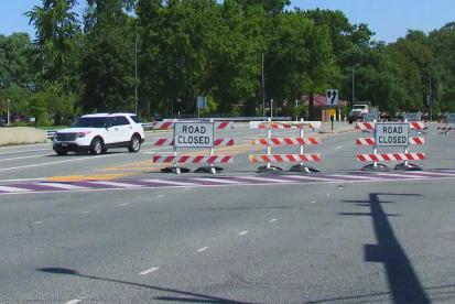 Inbound East Shoreway to fully close after Friday morning rush hour for water main repairs — westbound lanes remain open