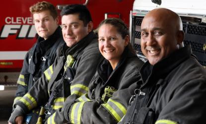 Group pic firefighters sitting