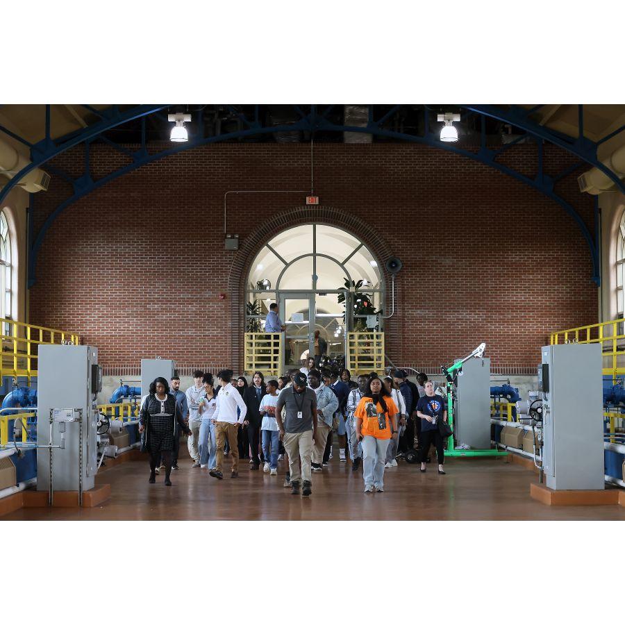 Junior Mayors touring water treatment plant