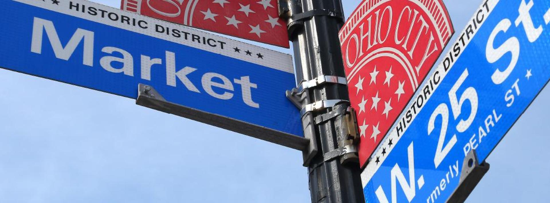 street sign of w 25th and market st