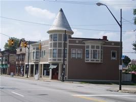 Myron's Commercial Building - West 58th and Detroit - looking northwest