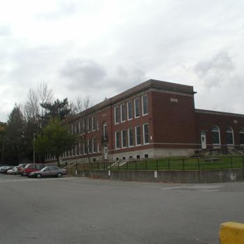 Franklin, Benjamin, School of Tomorrow & Garden